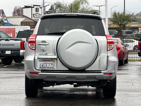 Used 2012 Toyota RAV4 FWD image 4