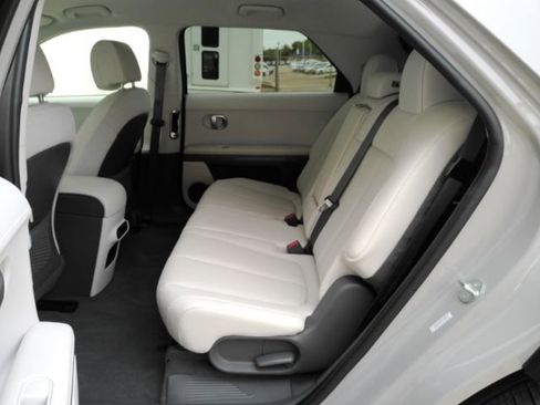 Used 2023 Hyundai Ioniq 5 SEL w/ Cargo Package image 17