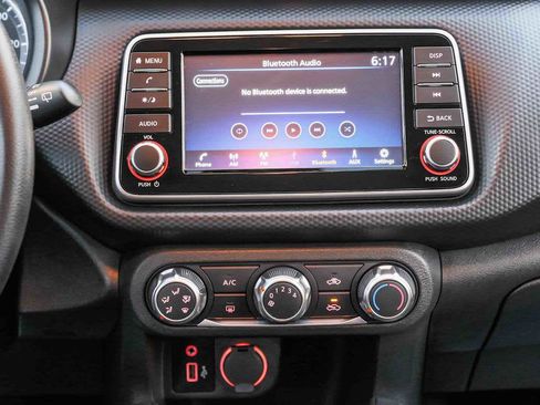 Used 2025 Nissan Kicks Play S FWD image 14