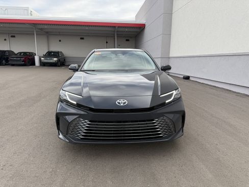 New 2026 Toyota Camry XLE AWD/4WD image 5
