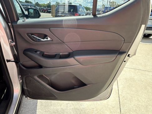 Used 2019 Chevrolet Traverse LS w/ LPO, Floor Liner Package FWD image 16