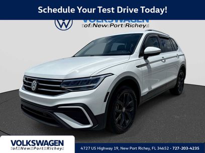 Used 2024 Volkswagen Tiguan SE
