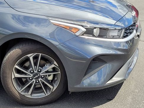 Used 2023 Kia Forte LXS image 10