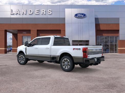 New 2026 Ford F250 King Ranch w/ FX4 Off-Road Package AWD/4WD image 4