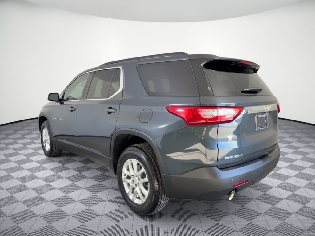 Used 2020 Chevrolet Traverse LT FWD image 3