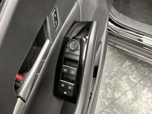 New 2025 MAZDA CX-30 AWD 2.5 S w/ Select Sport Pkg image 7