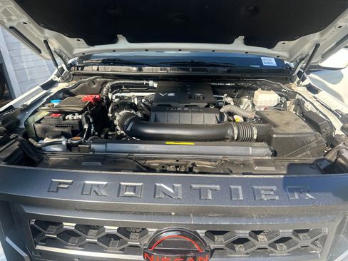 Used 2023 Nissan Frontier Pro-X w/ Technology Package RWD image 18
