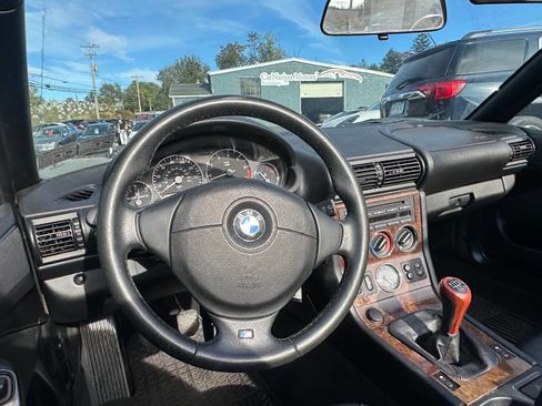 Used 2000 BMW Z3 2.5i image 19