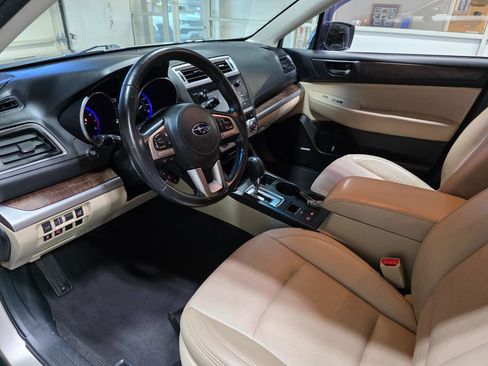 Used 2017 Subaru Outback 3.6R Limited AWD/4WD image 16