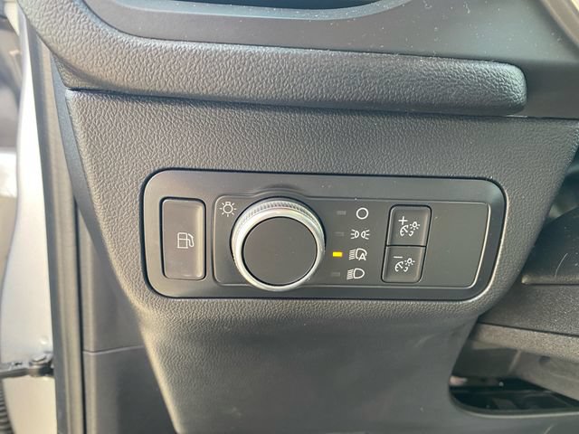 Used 2021 Ford Escape SE FWD image 18
