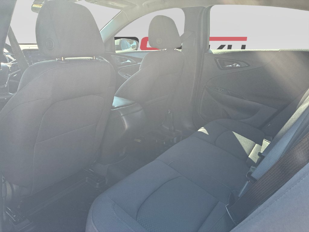 Used 2024 Chevrolet Malibu LS w/ Driver Confidence Package FWD image 16