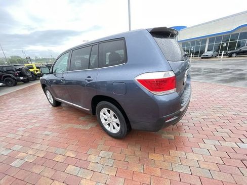 Used 2011 Toyota Highlander 4WD image 26