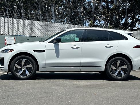 Used 2026 Jaguar F-PACE R-Dynamic S AWD/4WD image 2