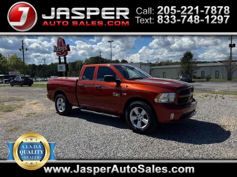Used 2013 RAM 1500 Express RWD image 1
