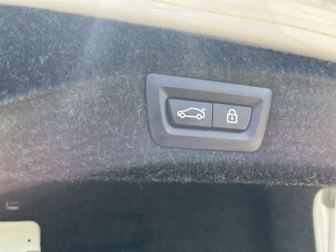 Used 2022 BMW 530i xDrive w/ Convenience Package AWD/4WD image 18