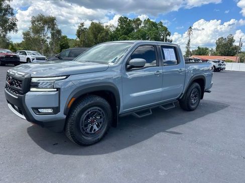 Used 2025 Nissan Frontier Pro-X w/ Tow Package image 3