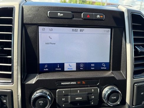 Used 2019 Ford F150 Lariat image 31