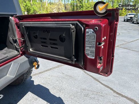 Certified 2021 Jeep Wrangler Sport AWD/4WD image 30