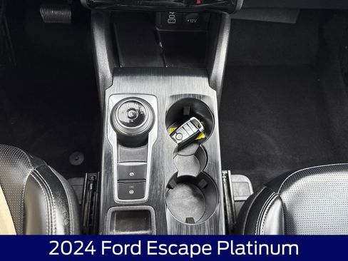 Used 2024 Ford Escape Platinum AWD/4WD image 24