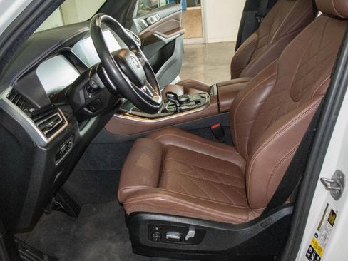 Used 2023 BMW X5 xDrive40i image 8