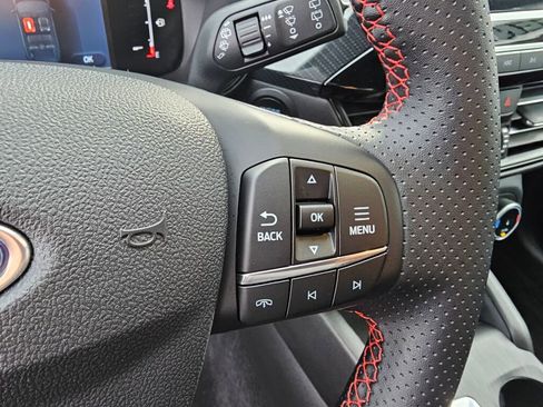 Certified 2025 Ford Escape ST-Line image 25