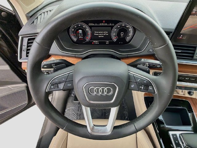 Used 2021 Audi Q5 Prestige AWD/4WD image 38