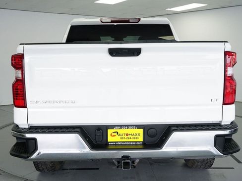 Used 2022 Chevrolet Silverado 1500 LT image 12
