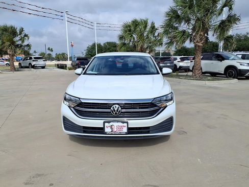 Used 2022 Volkswagen Jetta SE FWD image 8