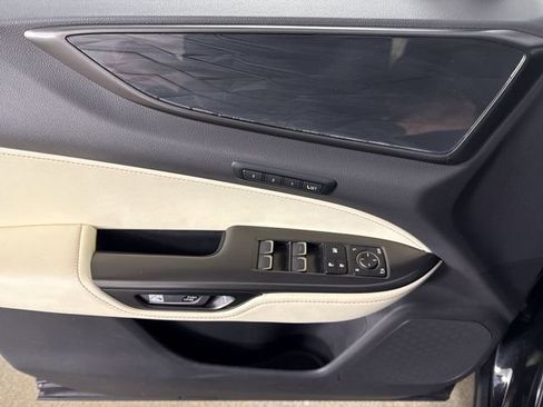 Used 2024 Lexus NX 350 AWD image 23