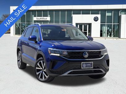 New 2024 Volkswagen Taos SE