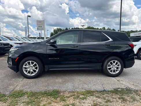 Used 2024 Chevrolet Equinox LT AWD/4WD image 5