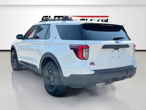 Used 2022 Ford Explorer Timberline image 5