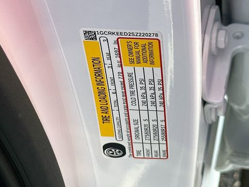 Certified 2025 Chevrolet Silverado 1500 RST w/ Redline Edition image 31