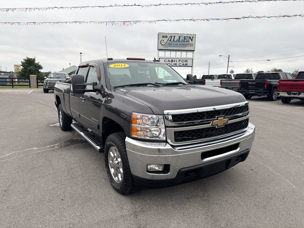 Used 2011 Chevrolet Silverado 3500 LTZ w/ LTZ Plus Package AWD/4WD image 7