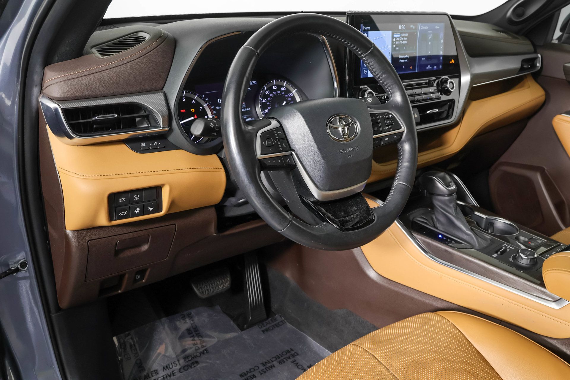 Used 2022 Toyota Highlander Platinum AWD/4WD image 4