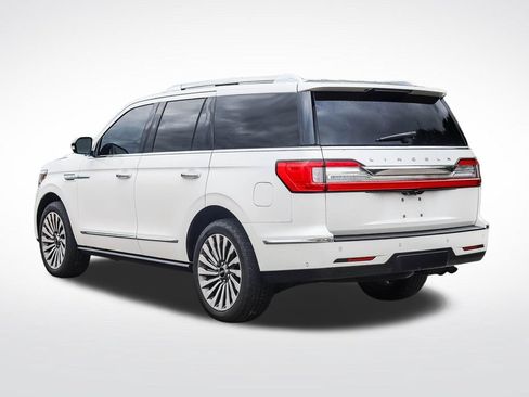 Used 2019 Lincoln Navigator Reserve AWD/4WD image 3