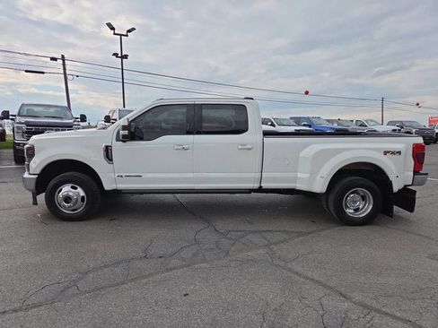 Used 2020 Ford F350 Lariat w/ Lariat Ultimate Package AWD/4WD image 3