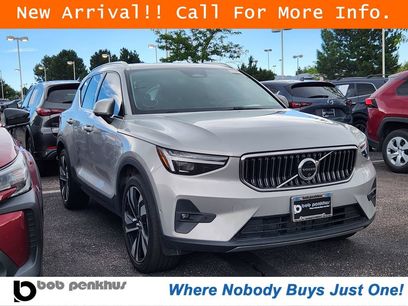 Used 2025 Volvo XC40 B5 Plus w/ Climate Package