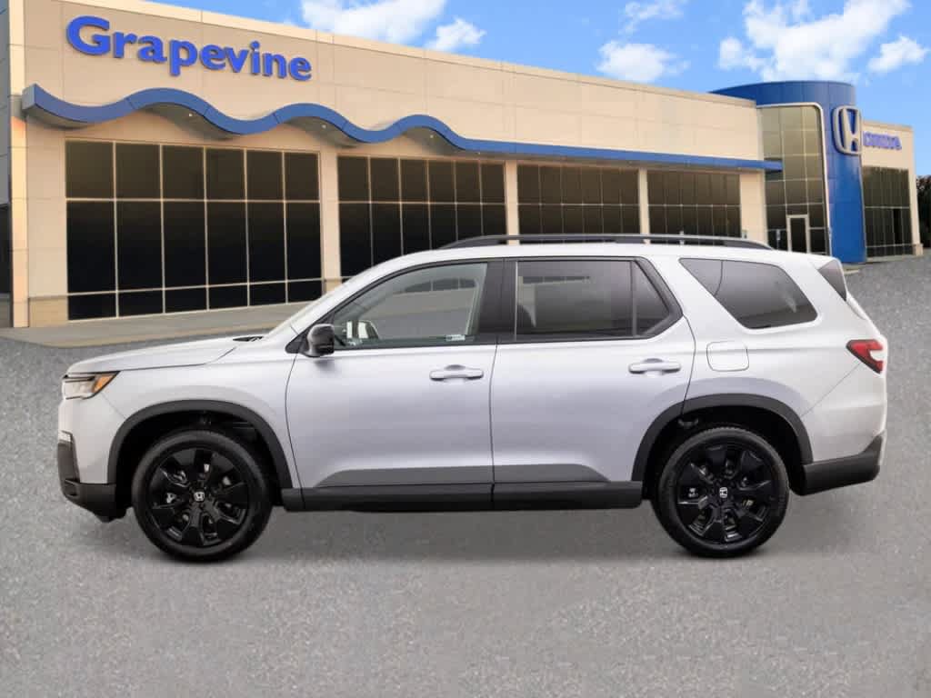 New 2026 Honda Pilot Black Edition image 2