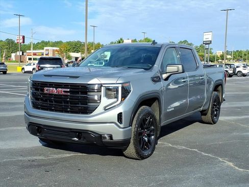 Used 2024 GMC Sierra 1500 Elevation w/ X31 Off-Road Package AWD/4WD image 1