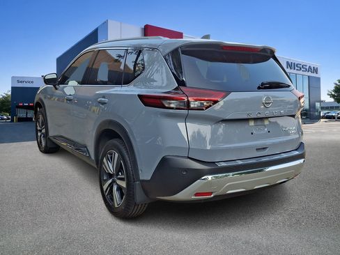 Used 2023 Nissan Rogue Platinum w/ Platinum Premium Package AWD/4WD image 4