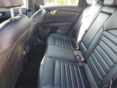 Used 2023 Kia Forte GT-Line w/ GT-Line Premium Package image 10