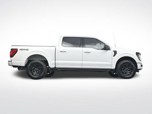 Used 2024 Ford F150 XLT w/ XLT Black Appearance Package image 34