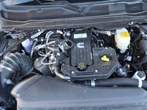 New 2026 RAM 2500 Laramie image 38