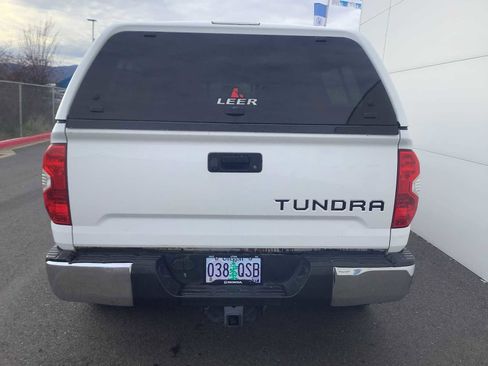 Used 2015 Toyota Tundra SR5 image 5