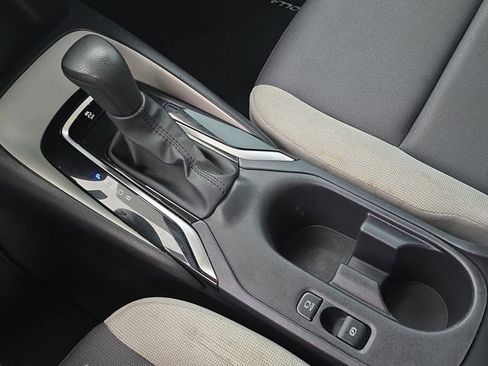 Used 2024 Toyota Corolla LE image 24