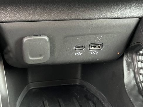 Used 2026 Chevrolet TrailBlazer LT AWD/4WD image 31