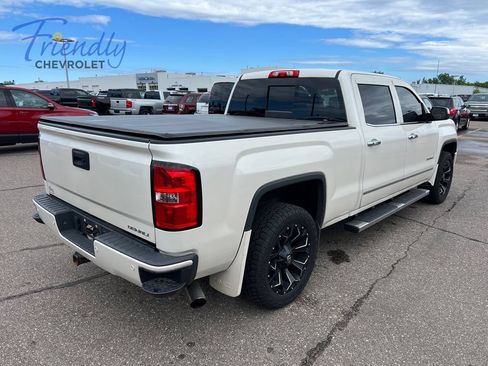 Used 2014 GMC Sierra 1500 Denali w/ Suspension Package, Off-Road AWD/4WD image 3