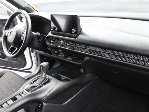 Certified 2025 Honda HR-V Sport image 26