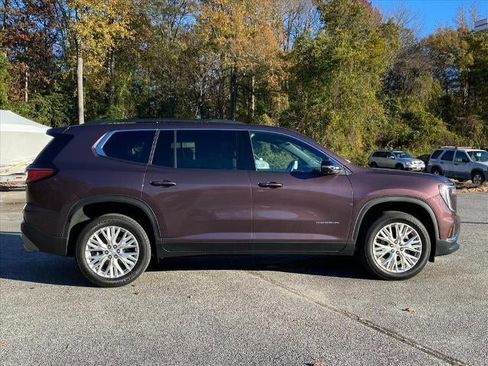Certified 2024 GMC Acadia Elevation image 2